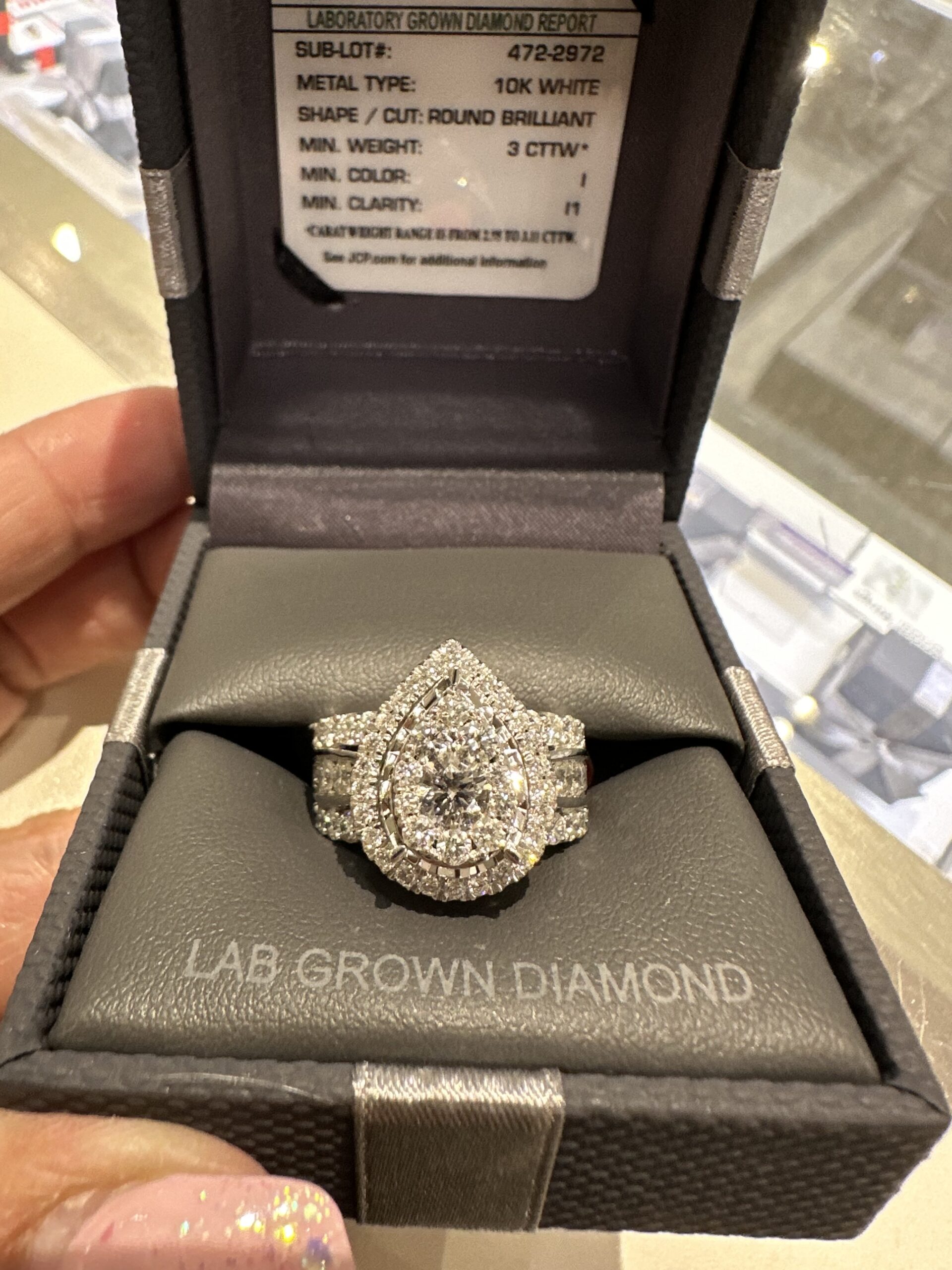 Not Sure/Unknown 3 Carat I I1 Pear Lab Grown Diamond Ring - Image 6