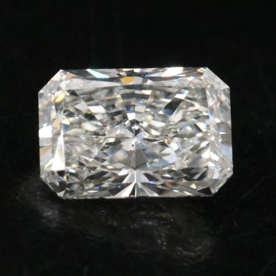 IGI 1.86 Carat G VS1 Radiant Lab Grown Diamond Loose Diamond - Image 2
