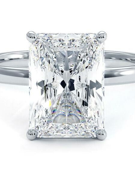 IGI 7.13 Carat G VS2 Emerald Lab Grown Diamond Ring