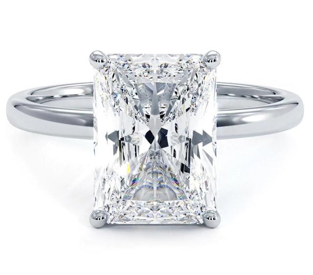 IGI 7.13 Carat G VS2 Emerald Lab Grown Diamond Ring - Image 1