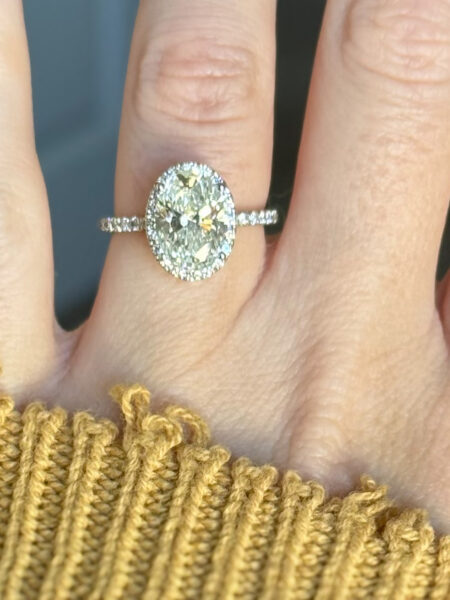 GSI 3.54 Carat F VS1 Oval Lab Grown Diamond Ring - Image 7