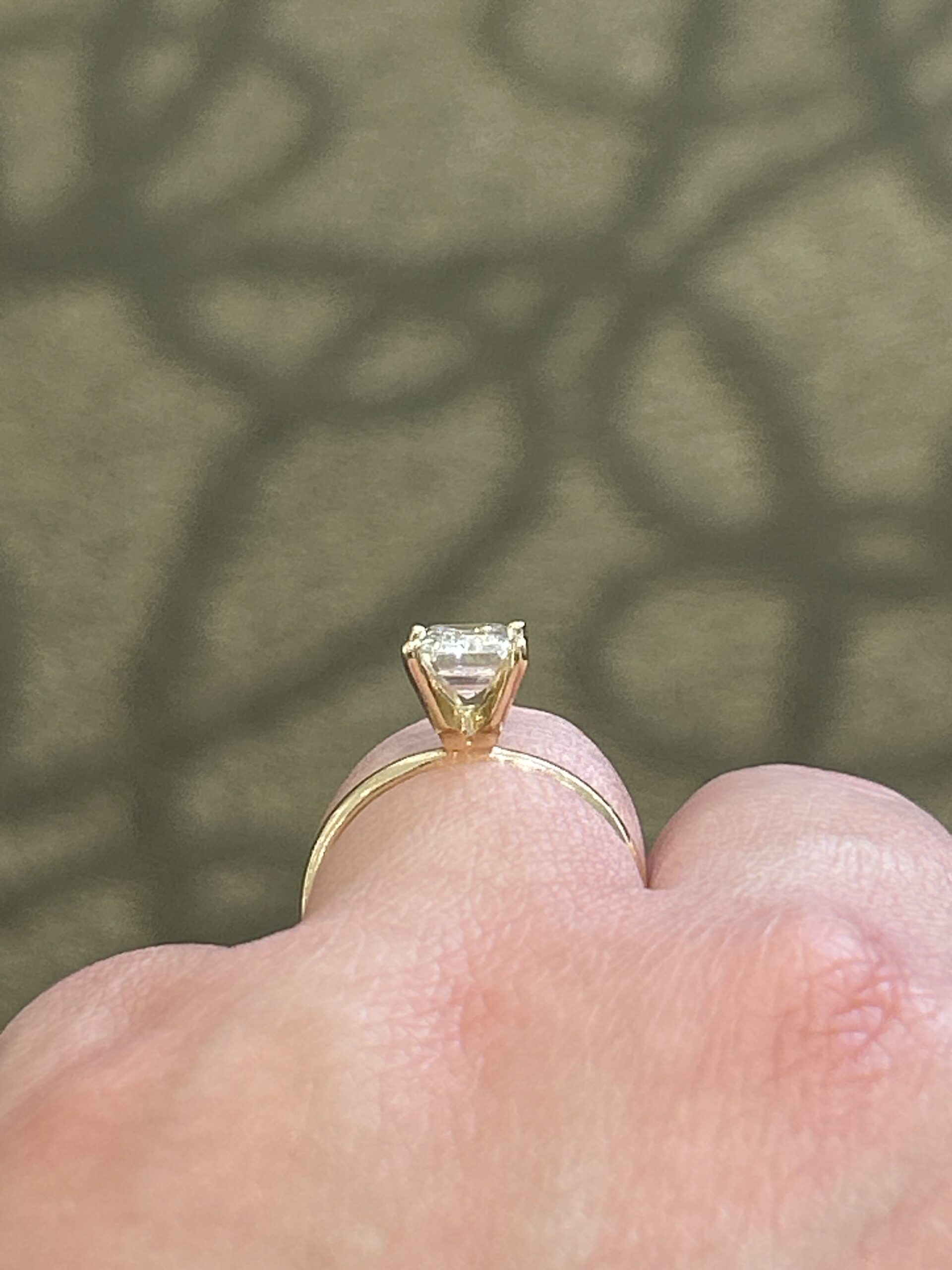 IGI 2.12 Carat F VVS2 Emerald Lab Grown Diamond Ring - Image 3