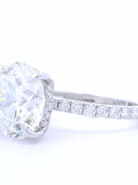 IGI 5.70 Carat E VVS2 Round Lab Grown Ring - Image 4