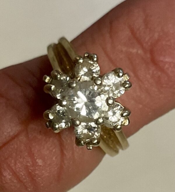 Not Sure/Unknown 2.01 Carat F VS1 Round Natural Diamond Diamond Other Diamond Jewelry - Image 2