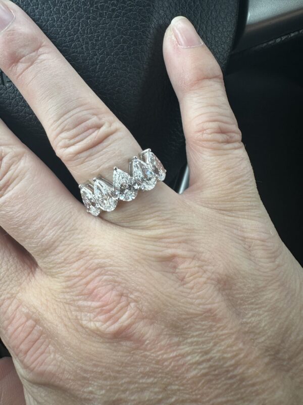 Not Sure/Unknown 4.1 Carat E VVS1 Pear Lab Grown Diamond Ring - Image 2