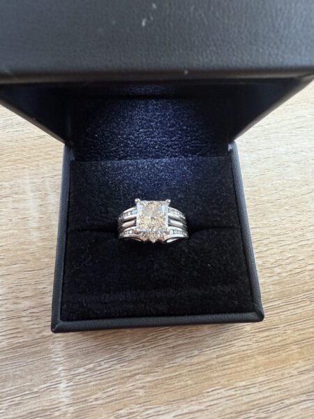 Not Sure/Unknown 3.07 Carat F VVS2 Princess Lab Grown Diamond Ring