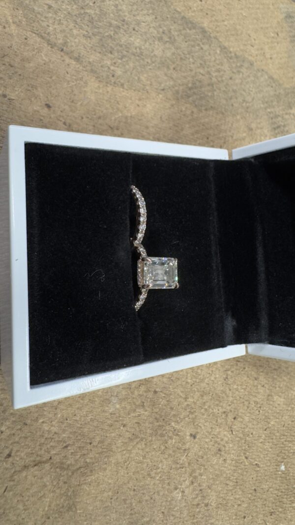 Not Sure/Unknown 3.01 Carat J VS1 Emerald Natural Diamond Diamond Ring - Image 19