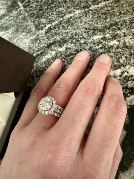 IGI 2.9 Carat F VS2 Round Lab Grown Diamond Ring - Image 3