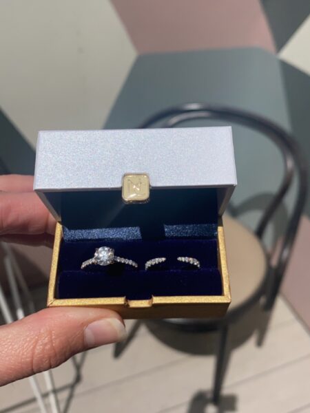IGI 1.0 Carat E VS1 Round Lab Grown Diamond Ring - Image 7