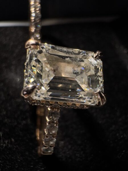 Not Sure/Unknown 3.01 Carat J VS1 Emerald Natural Diamond Diamond Ring - Image 7