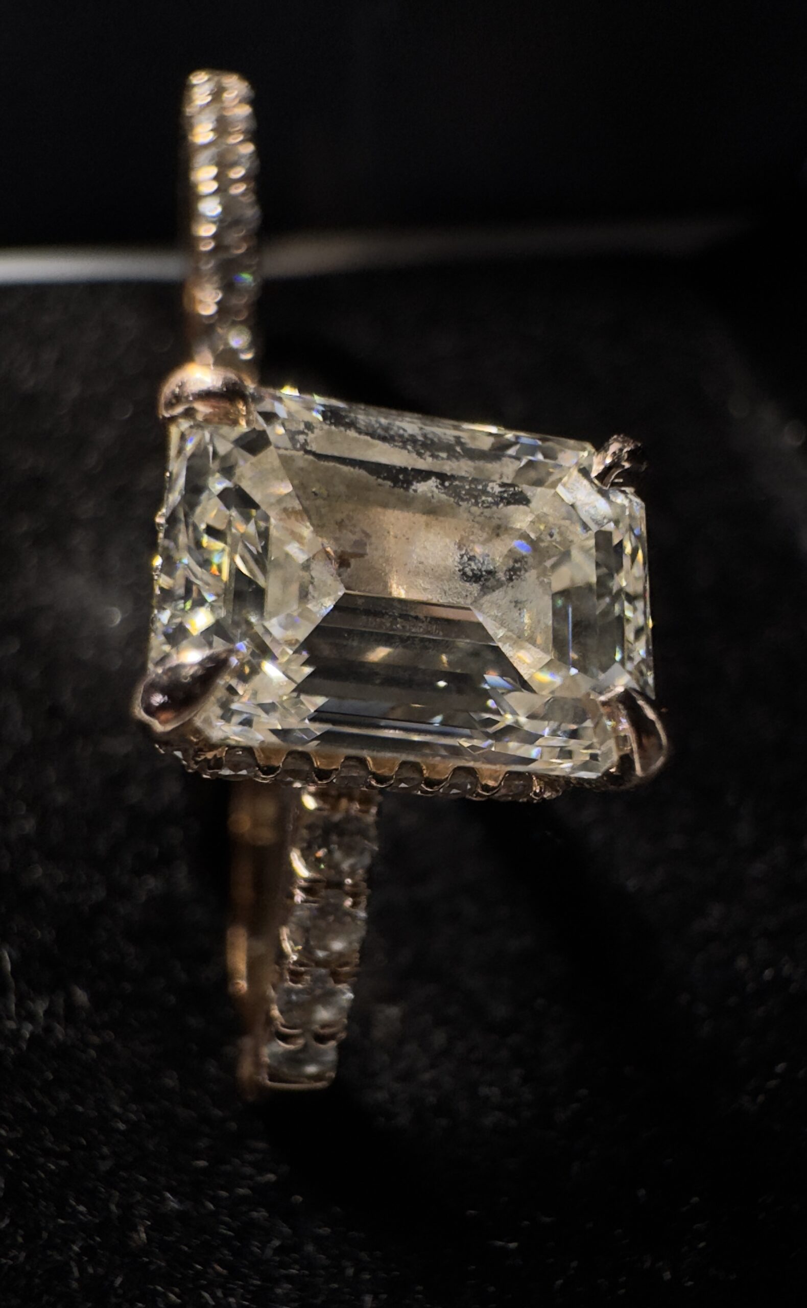 Not Sure/Unknown 3.01 Carat J VS1 Emerald Natural Diamond Diamond Ring - Image 7