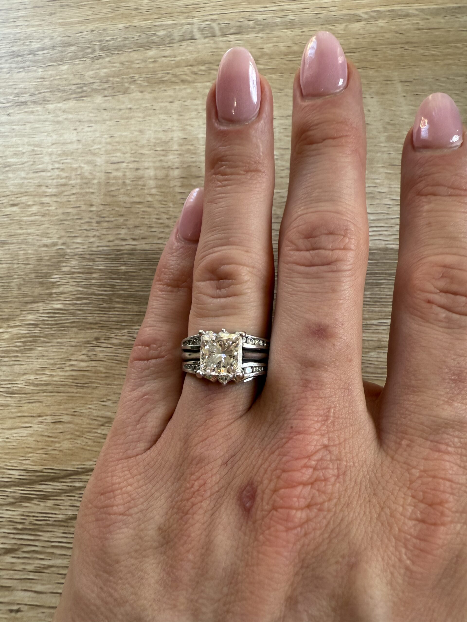 Not Sure/Unknown 3.07 Carat F VVS2 Princess Lab Grown Diamond Ring - Image 2