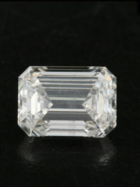 IGI 2.50 Carat G SI1 Emerald Lab Grown Diamond Loose Diamond