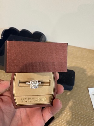 Not Sure/Unknown 2.41 Carat E VVS2 Cushion Lab Grown Diamond Ring - Image 5