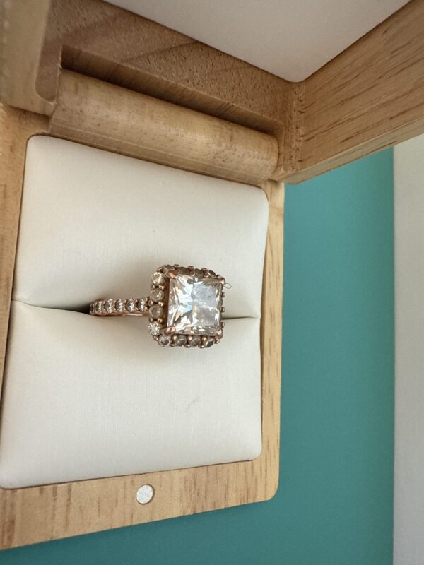 3.69 Carat E VVS2 Princess Lab Grown Diamond Ring - Image 3