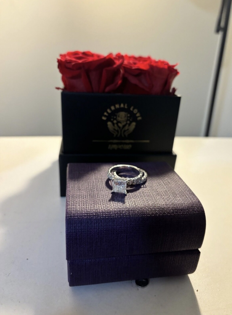 IGI 2.54 Carat F VVS2 Princess Lab Grown Diamond Ring - Image 4