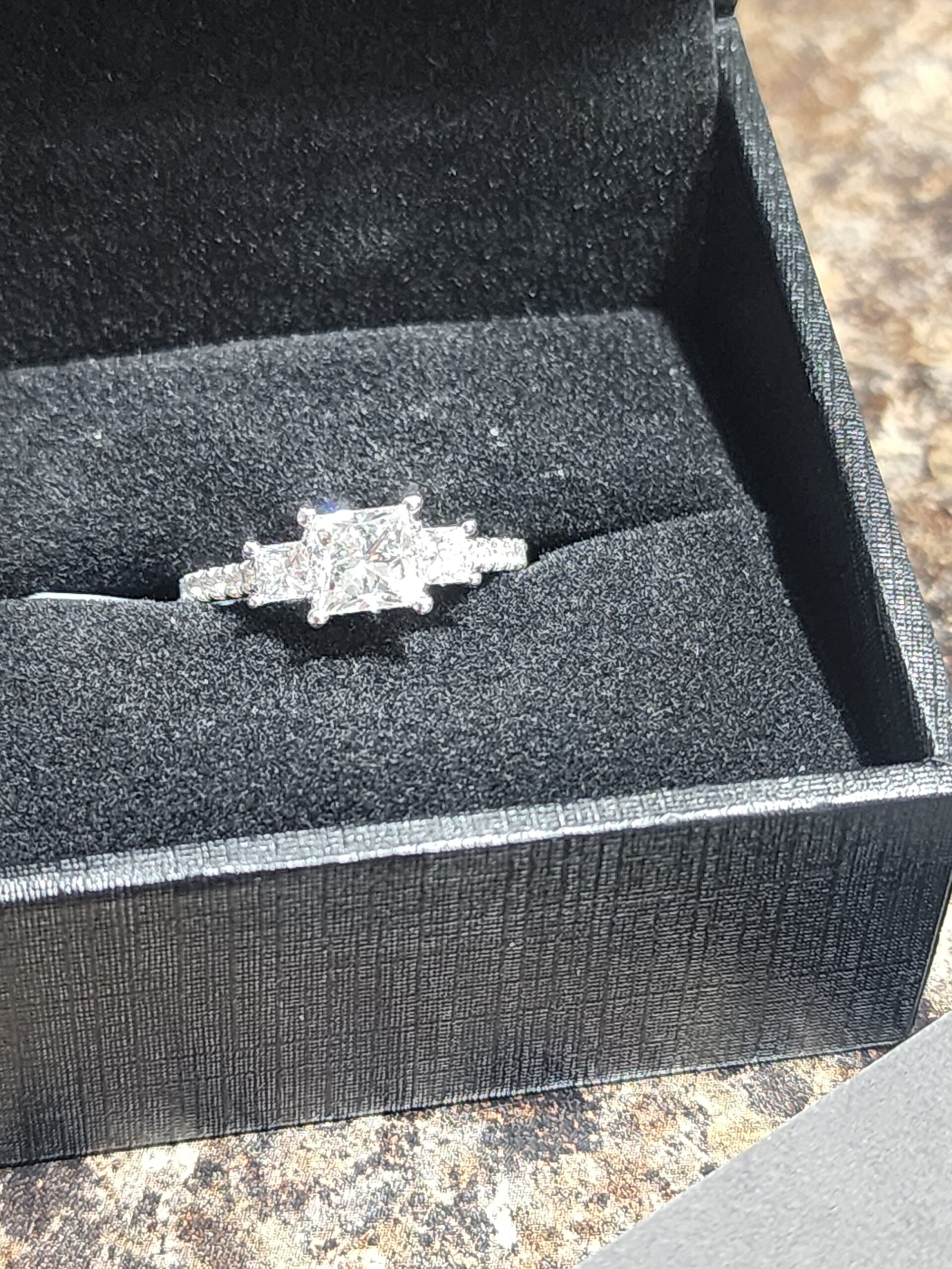 Not Sure/Unknown 1.5 Carat F VVS2 Princess Lab Grown Diamond Ring - Image 2