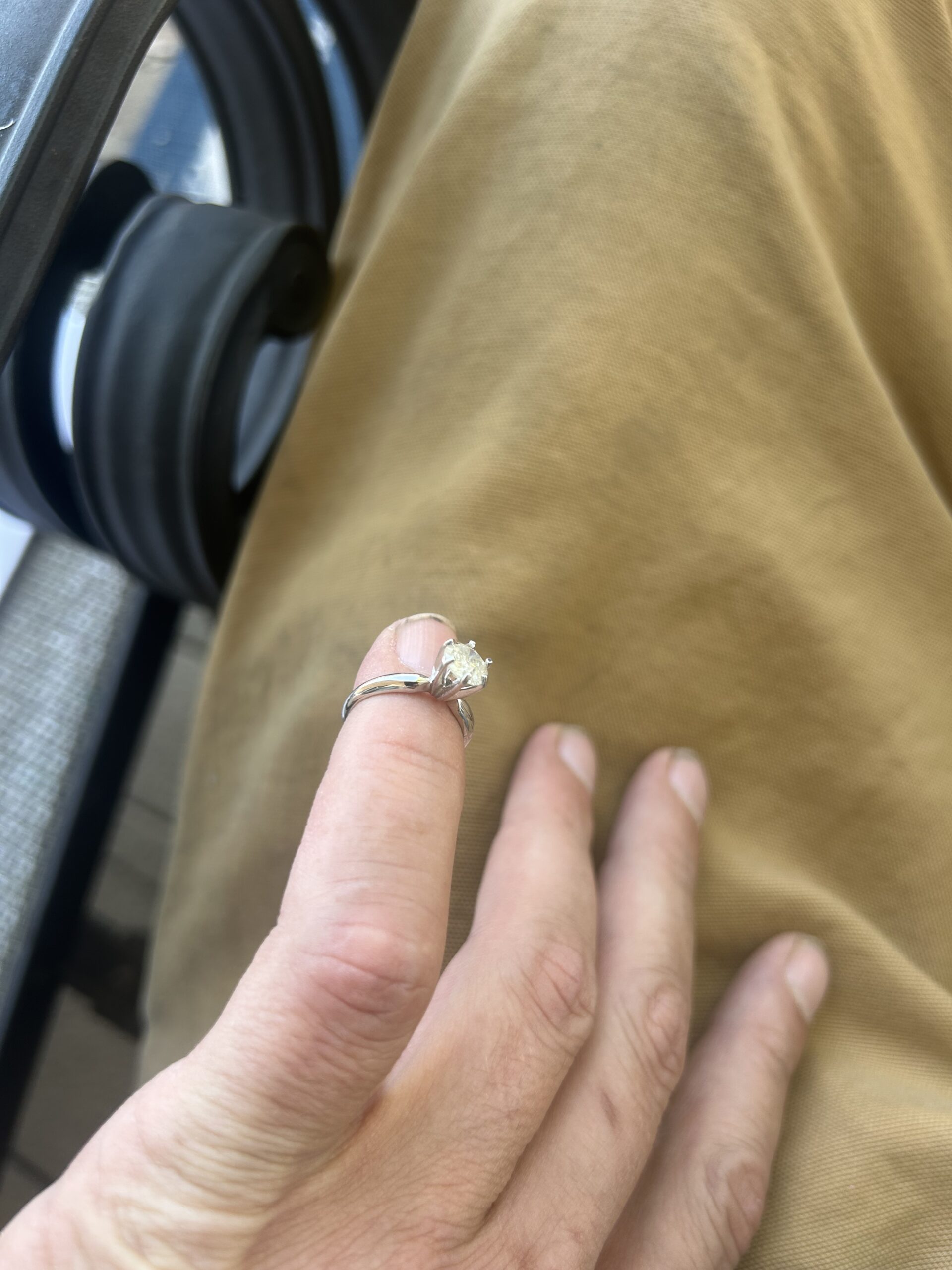 Not Sure/Unknown 1.15 Carat L I2 Round Natural Diamond Diamond Ring - Image 5