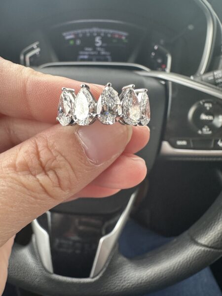 Not Sure/Unknown 4.1 Carat E VVS1 Pear Lab Grown Diamond Ring - Image 3