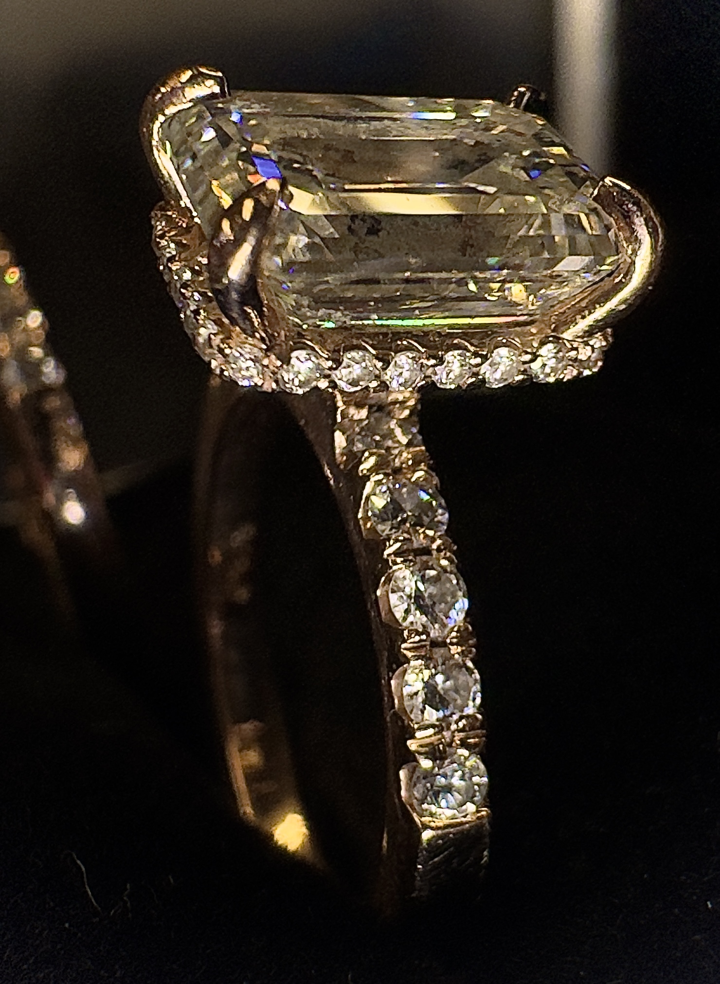 Not Sure/Unknown 3.01 Carat J VS1 Emerald Natural Diamond Diamond Ring - Image 11