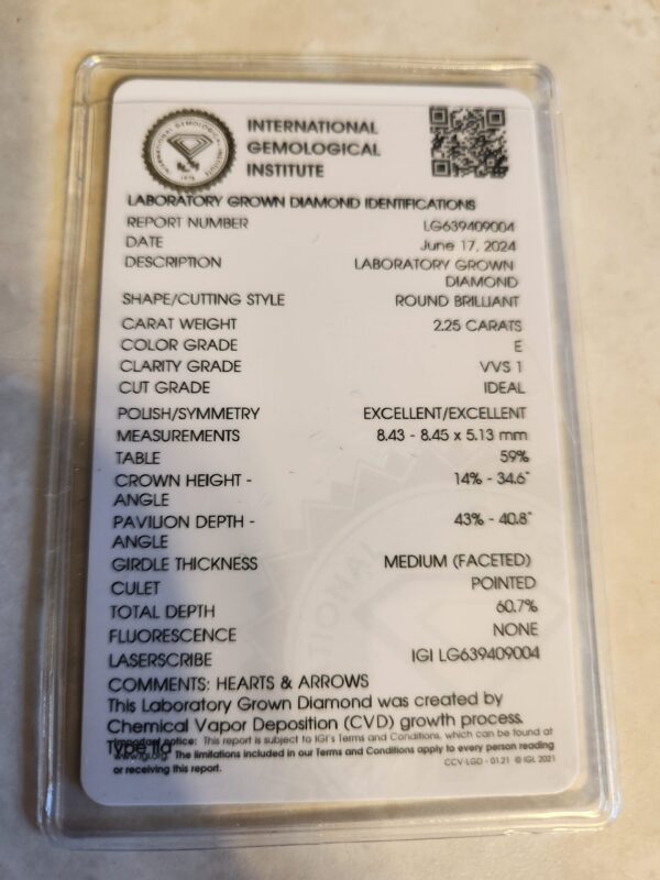 IGI 2.25 Carat V VVS1 Round Lab Grown Diamond Ring - Image 5