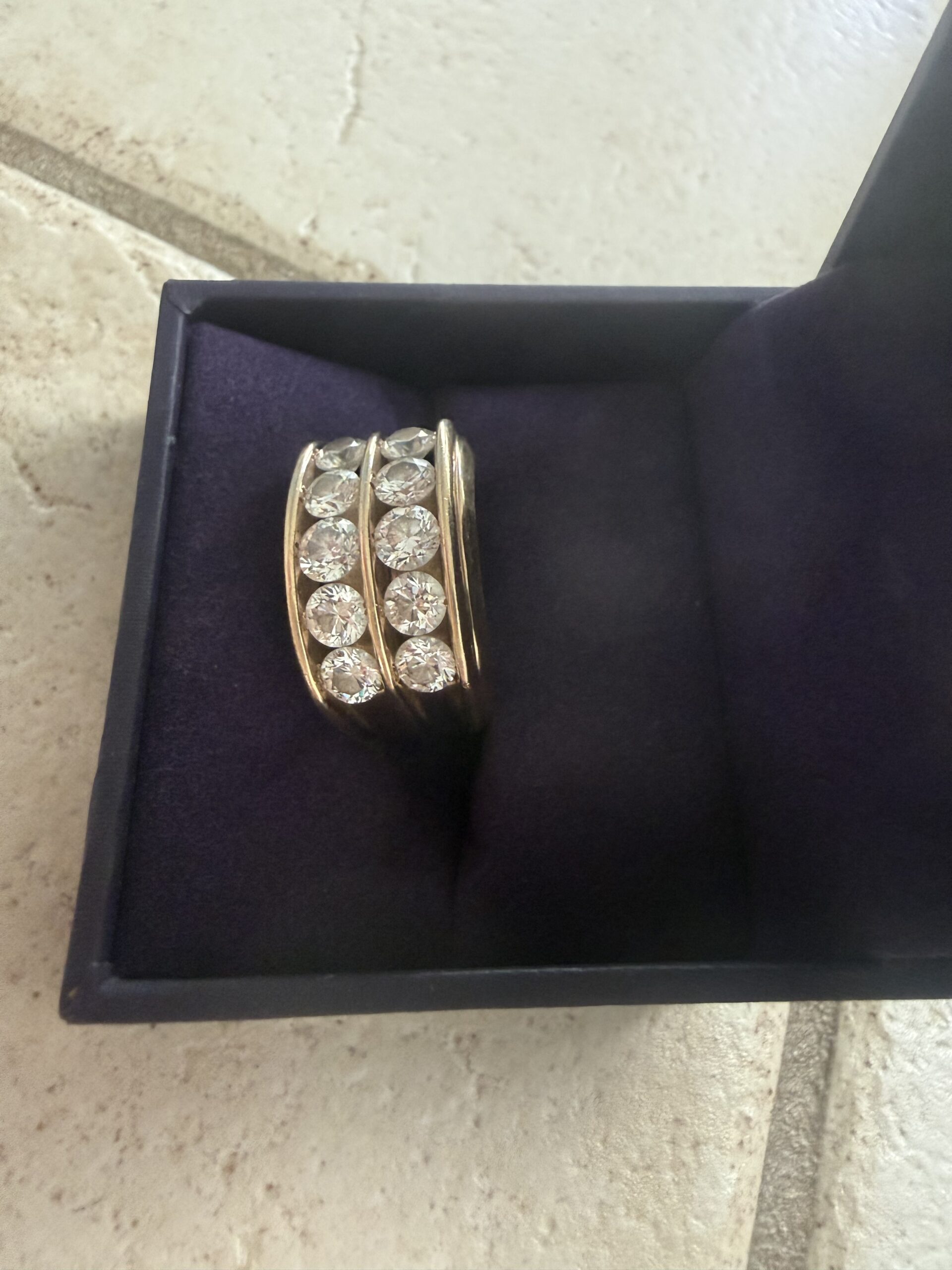 GSI 4 1/5 Carat F SI2 Round Lab Grown Diamond Ring - Image 4