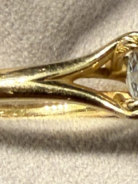IGI 1.51 Carat G VS1 Round Lab Grown Diamond Ring - Image 13