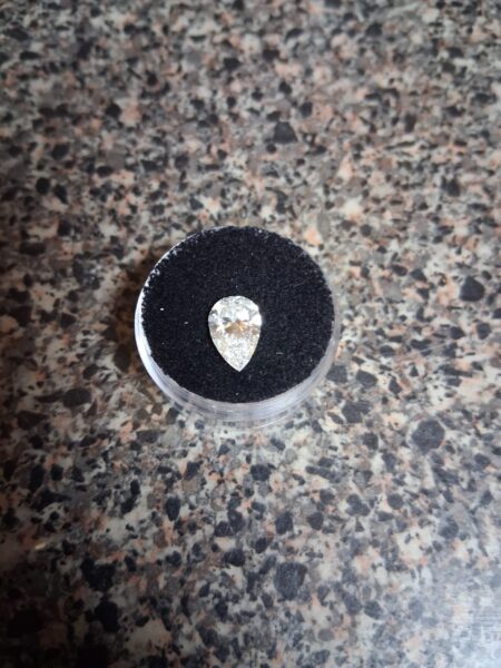 IGI 2.10 Carat G VVS2 Pear Lab Grown Diamond Loose Diamond - Image 3
