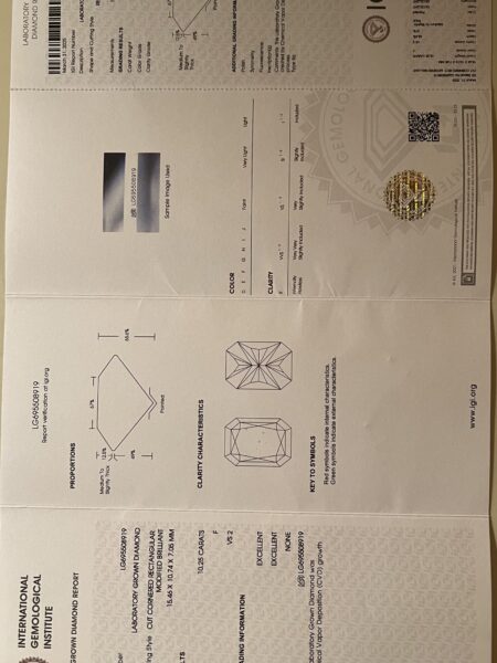 IGI 10.25 Carat F VS2 Radiant Lab Grown Diamond Ring - Image 6