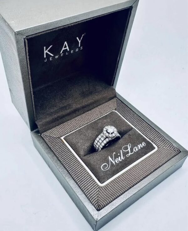 2.25 Carat I I1 Round Natural Diamond Ring - Image 6