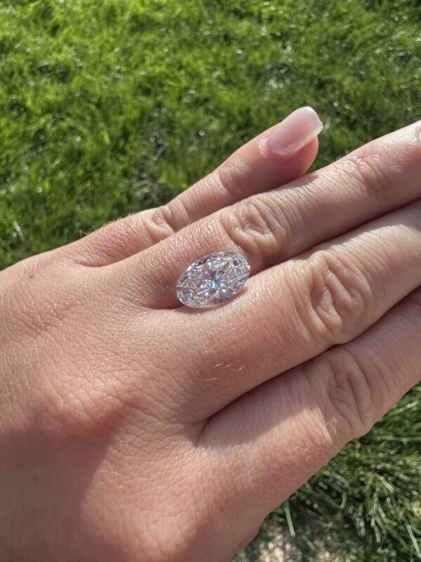 IGI 5.39 Carat G VS1 Oval Lab Grown Diamond Loose Diamond - Image 1