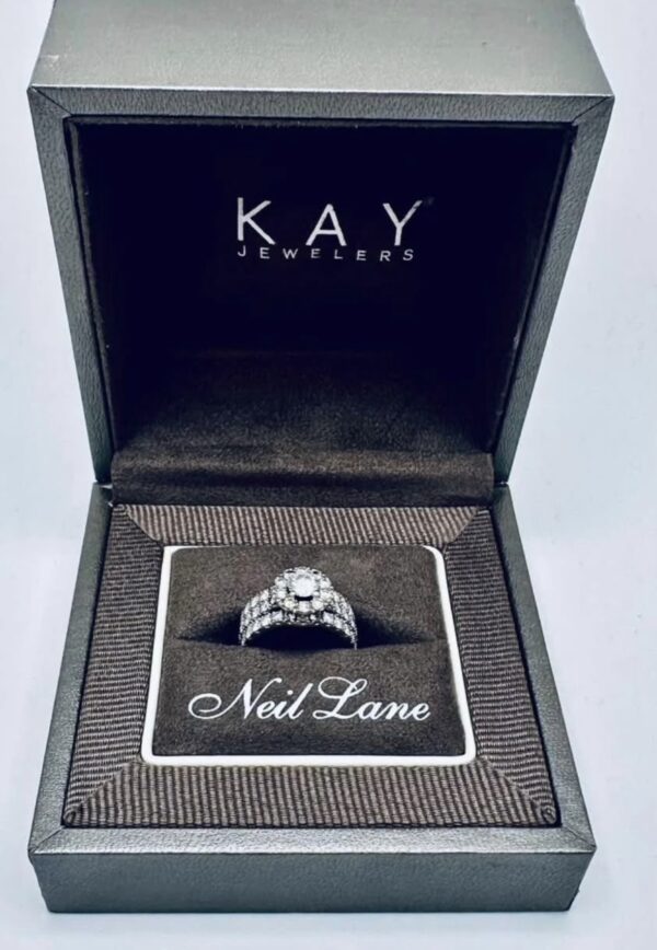 2.25 Carat I I1 Round Natural Diamond Ring - Image 7