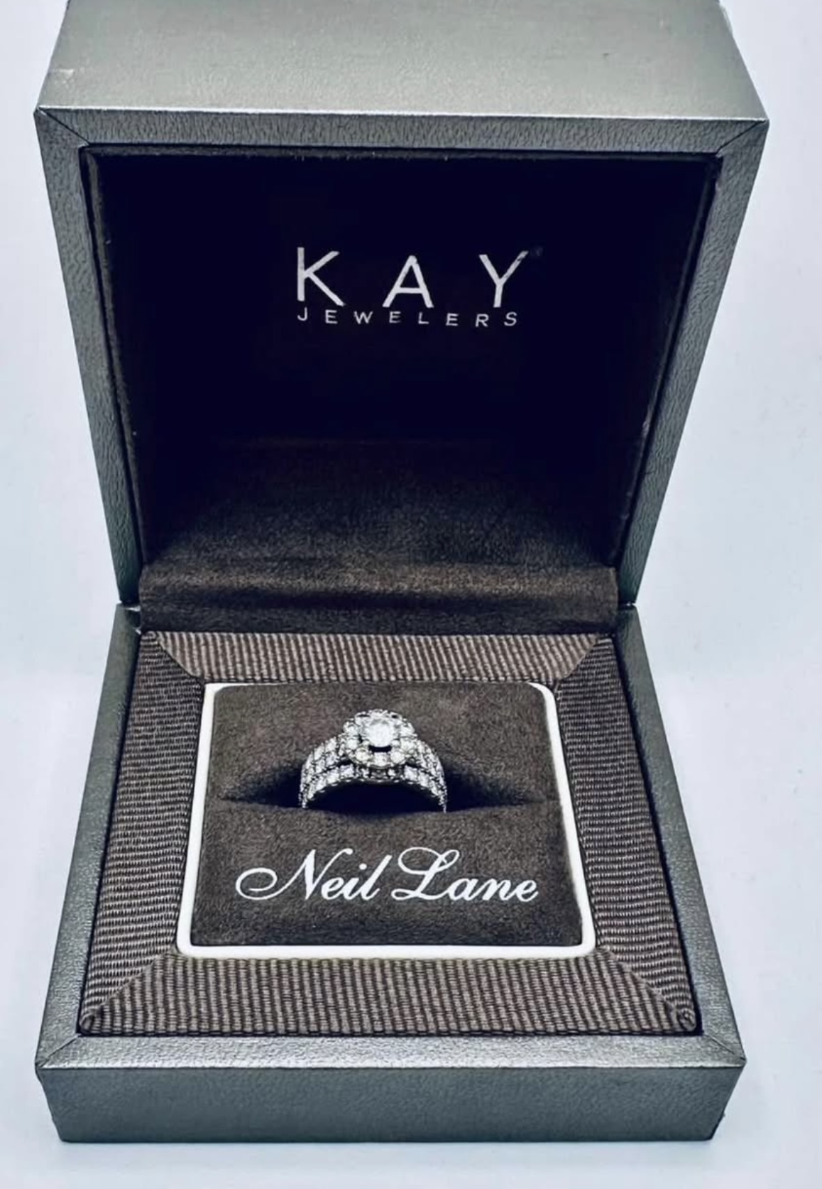 2.25 Carat I I1 Round Natural Diamond Ring - Image 7