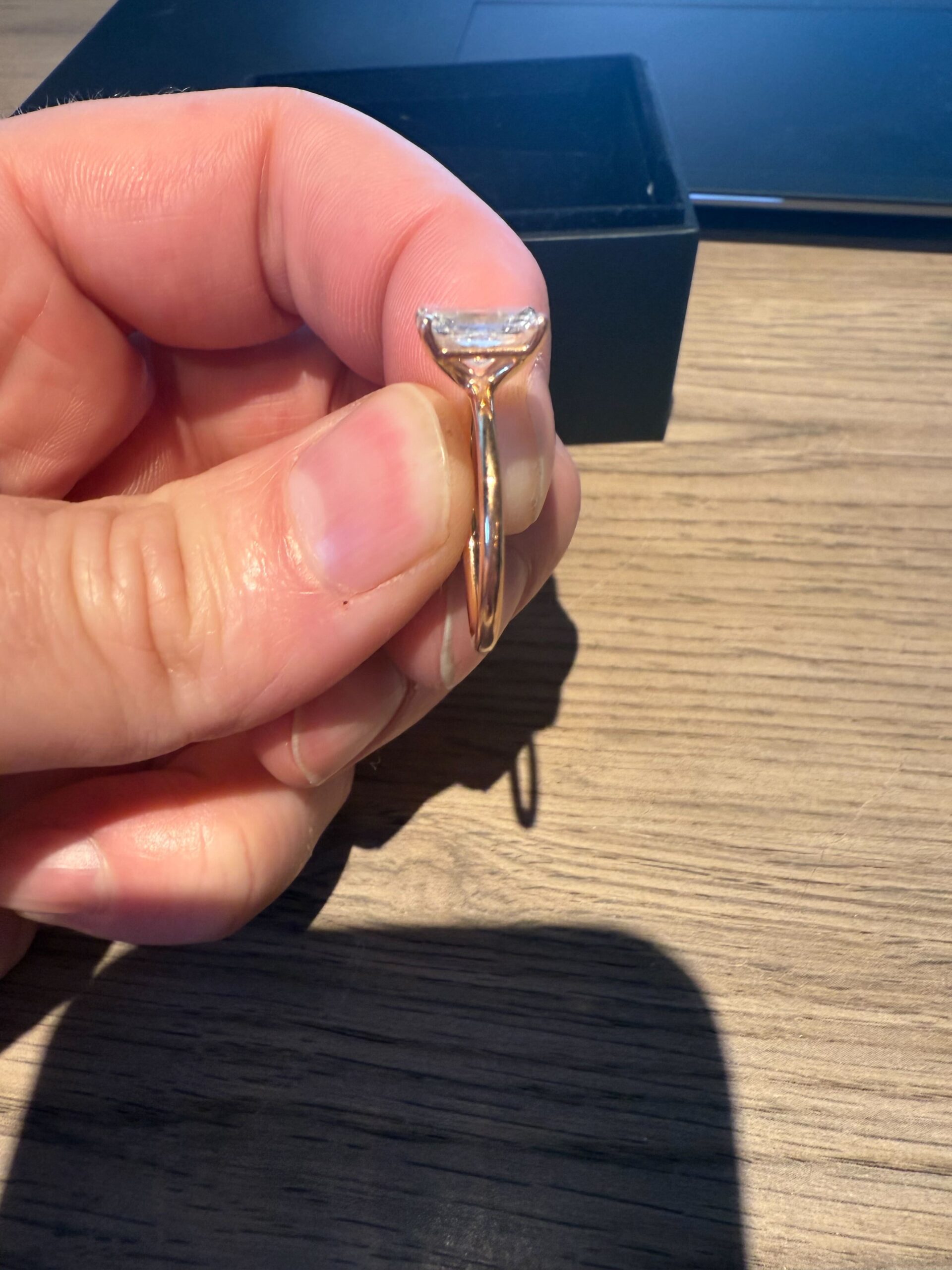 IGI 1.73 Carat F VS1 Radiant Lab Grown Diamond Ring - Image 7
