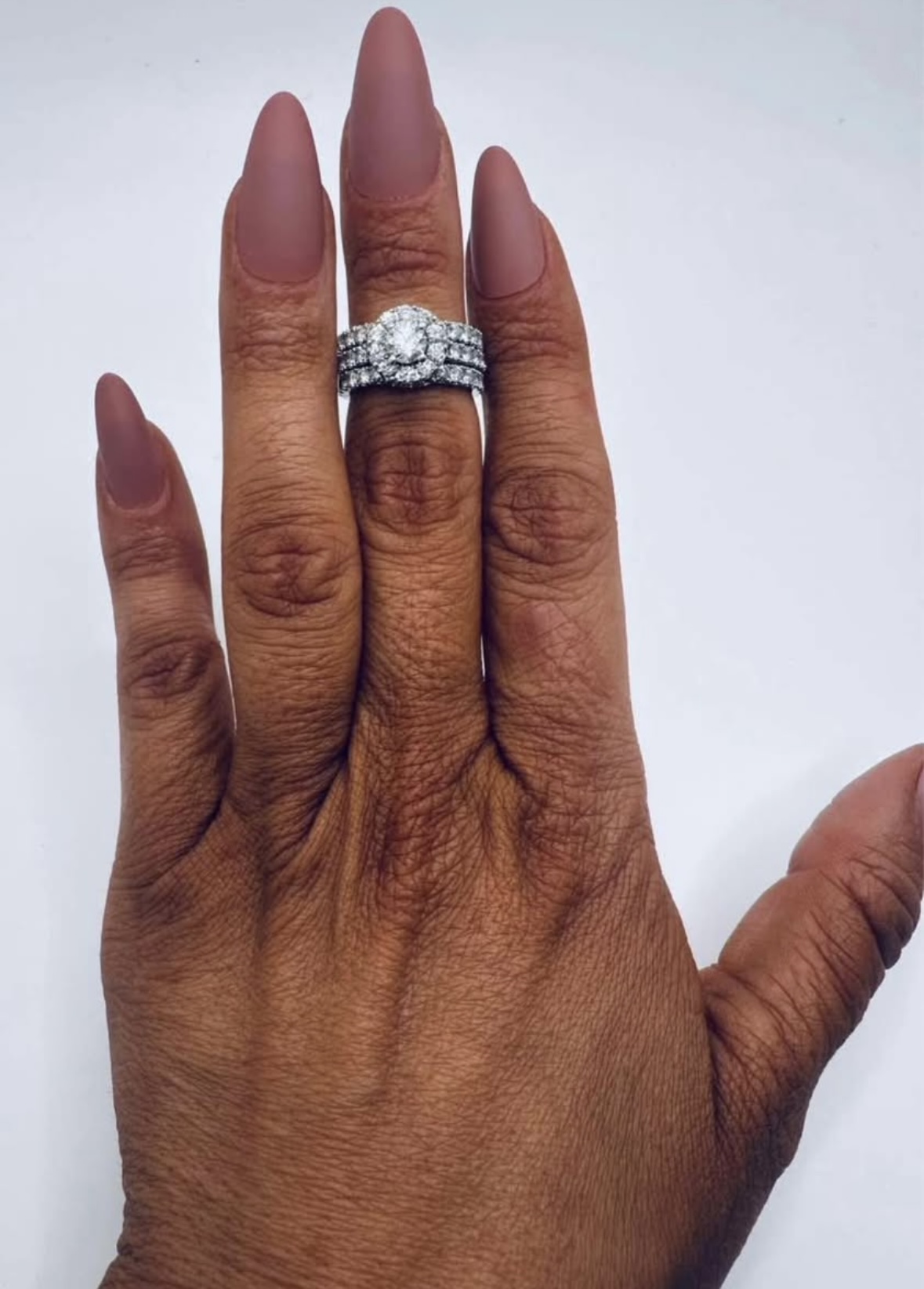 2.25 Carat I I1 Round Natural Diamond Ring - Image 4