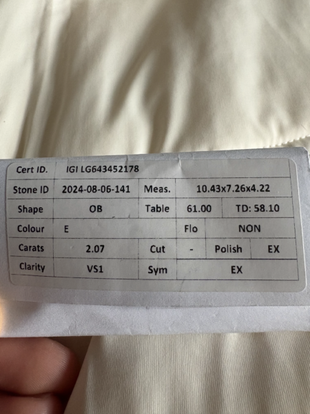 IGI 2.07 Carat E VS1 Oval Lab Grown Diamond Ring - Image 7