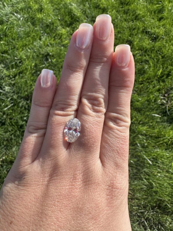 IGI 5.39 Carat G VS1 Oval Lab Grown Diamond Loose Diamond - Image 6