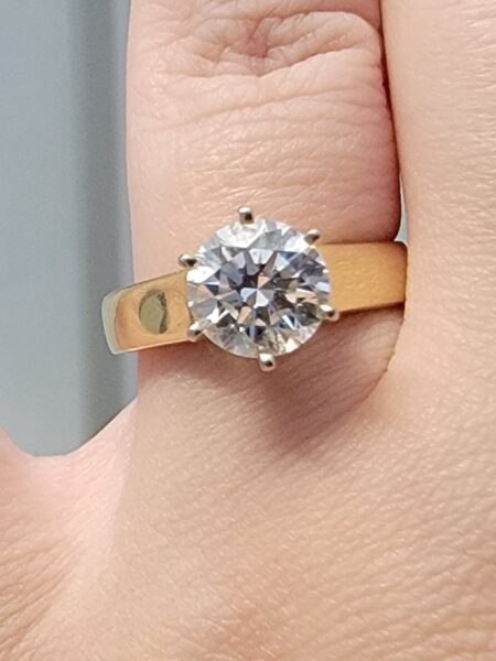 IGI 1.62 Carat I VS1 Heart Lab Grown Diamond Ring