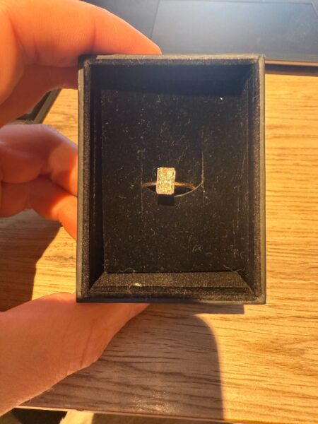 IGI 1.73 Carat F VS1 Radiant Lab Grown Diamond Ring - Image 6