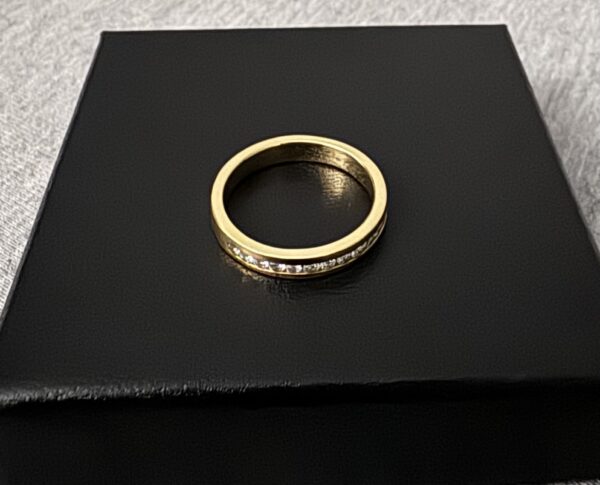 IGI 1.5 Carat D VVS1 Round Lab Grown Diamond Ring - Image 4