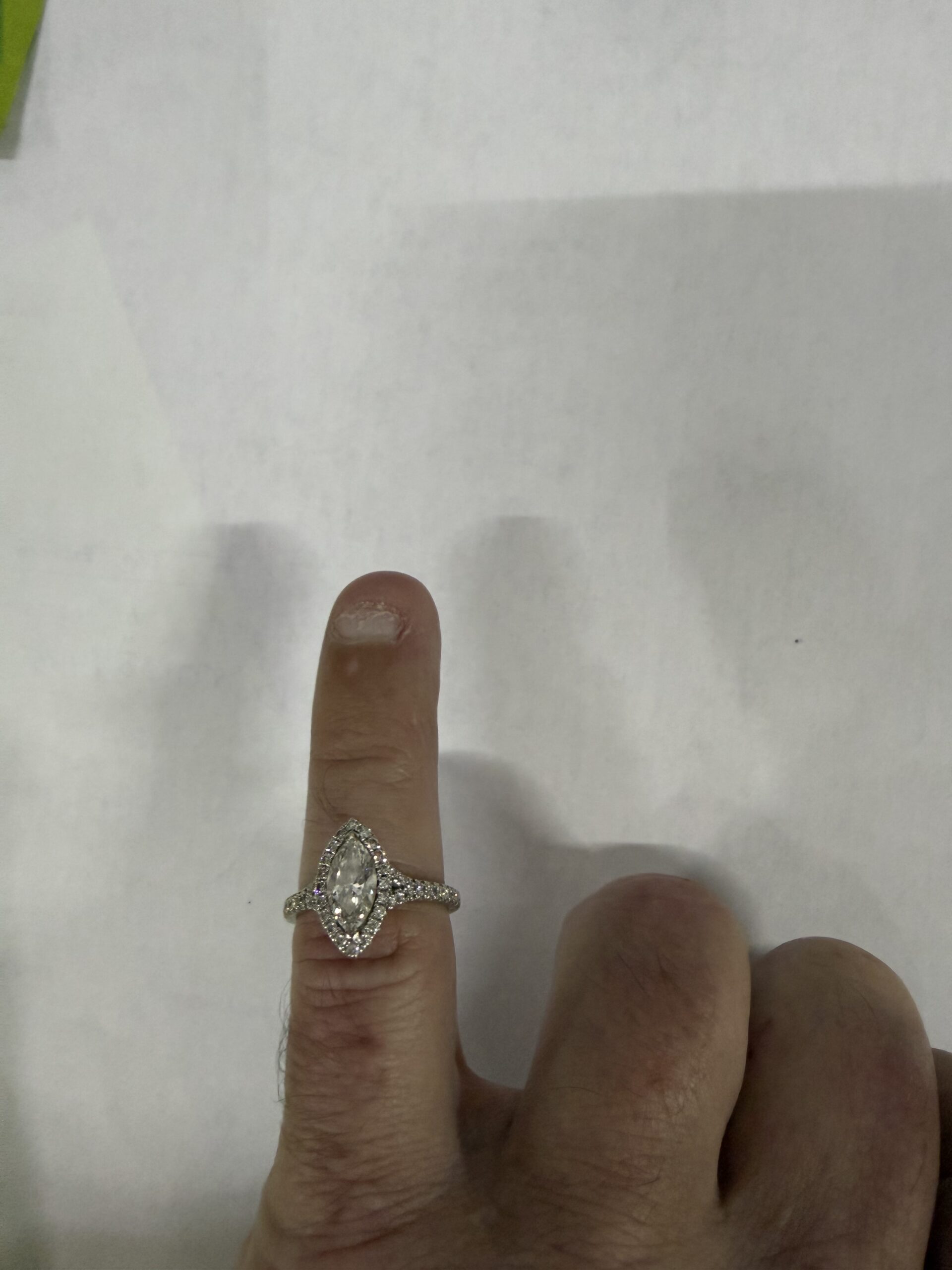 IGI 1.03 Carat G VVS1 Marquise Lab Grown Diamond Ring - Image 2