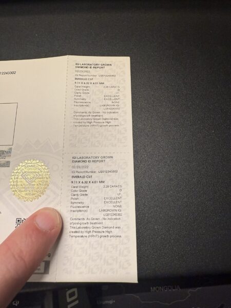 IGI 2.28 Carat D IF Emerald Lab Grown Diamond Ring - Image 4