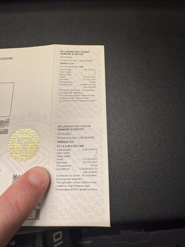 IGI 2.28 Carat D IF Emerald Lab Grown Diamond Ring - Image 4