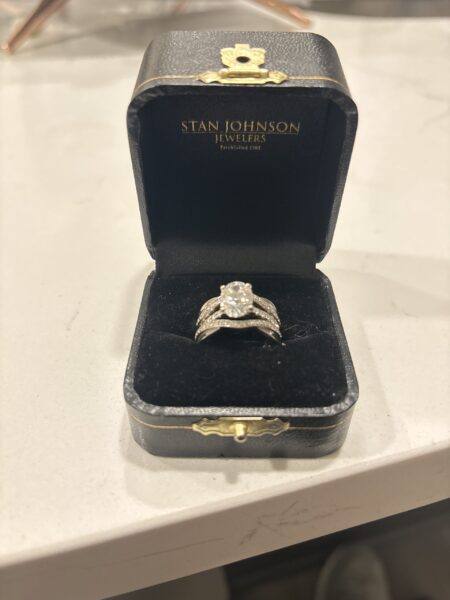 IGI 2.05 Carat F VS1 Oval Lab Grown Diamond Ring