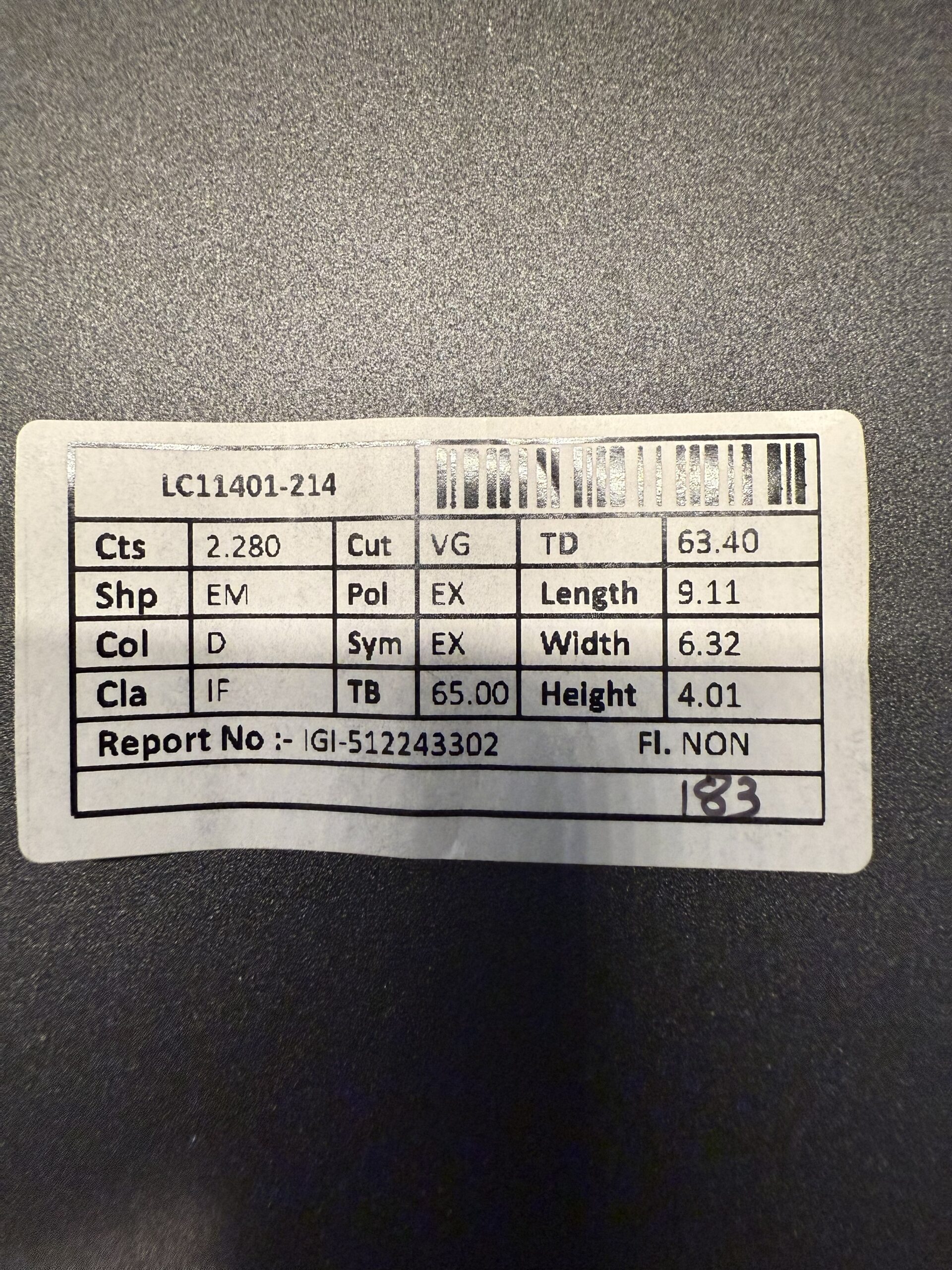 IGI 2.28 Carat D IF Emerald Lab Grown Diamond Ring - Image 5