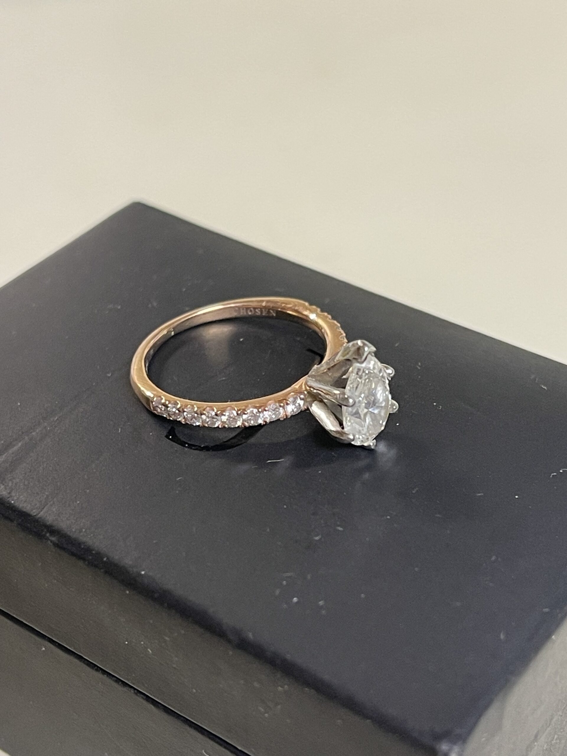 IGI 1.47 Carat E VVS2 Pear Lab Grown Diamond Ring - Image 6