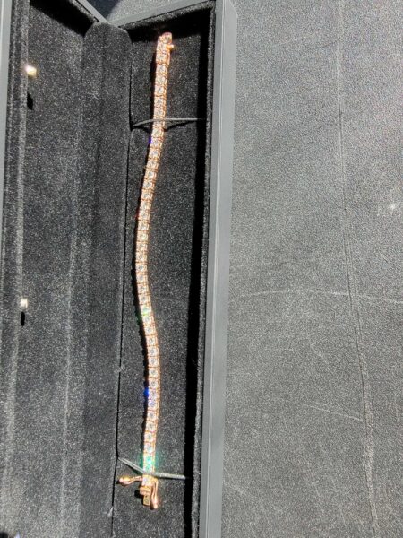 Not Sure/Unknown 14 Carat D VVS1 Round Lab Grown Diamond Bracelet