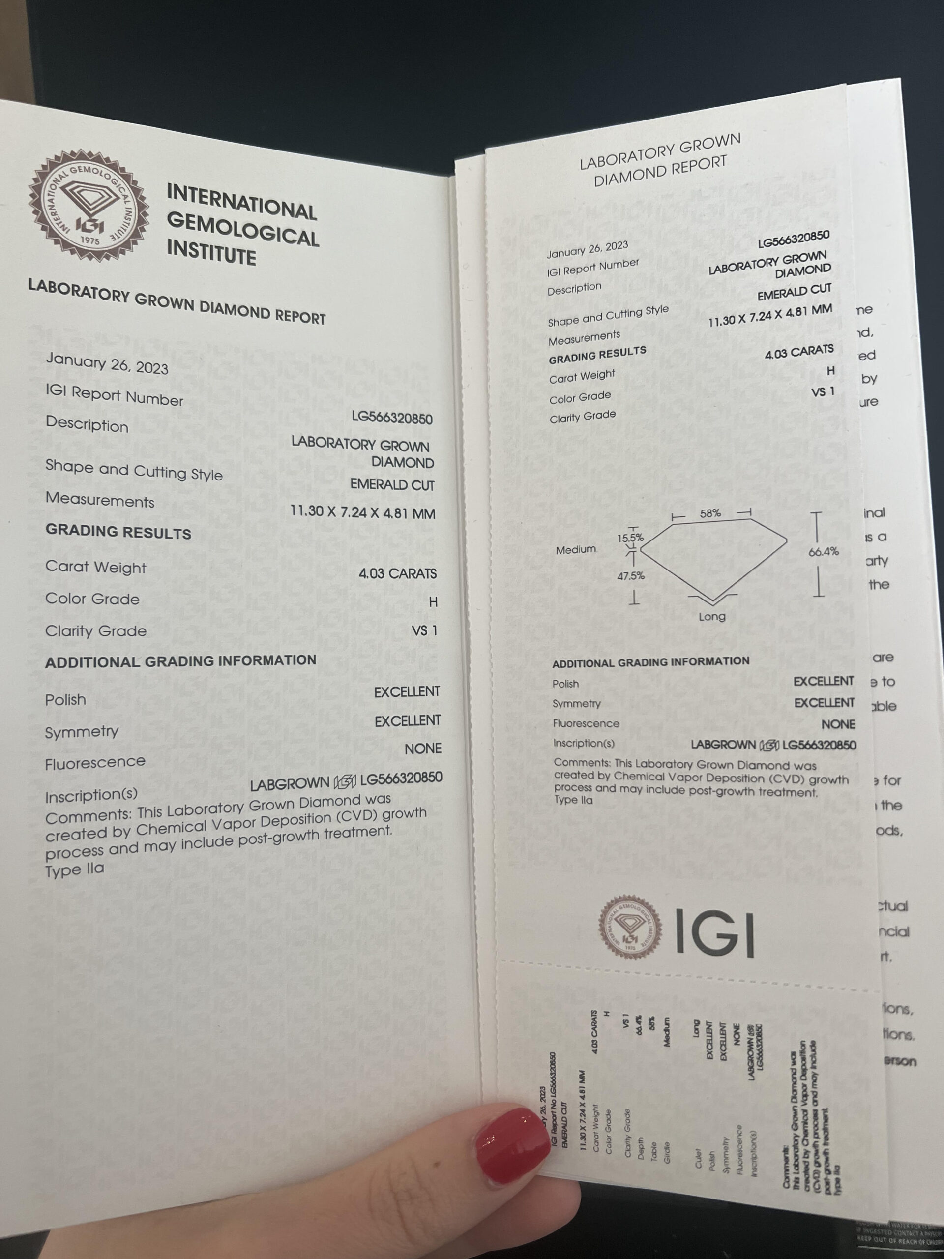 IGI 4.03 Carat H VS1 Emerald Lab Grown Diamond Ring - Image 2