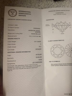 IGI 3.01 Carat H VS2 Round Lab Grown Diamond Ring