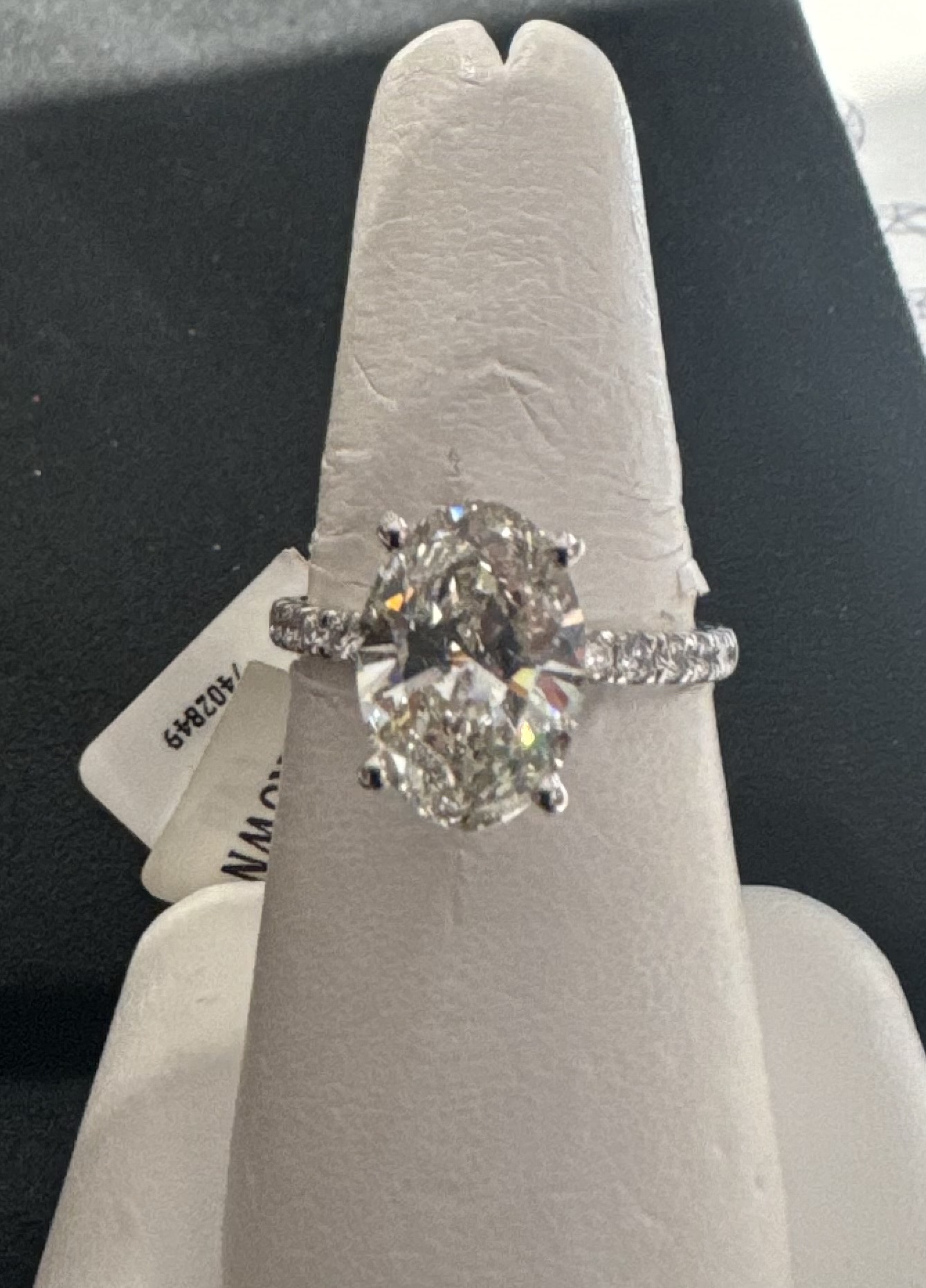 IGI 3.44 Carat H VS2 Oval Lab Grown Diamond Ring